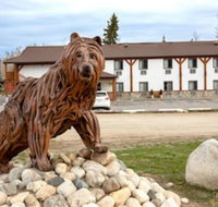 Beartooth Hideaway Inn and Cabins - USA Accommodation