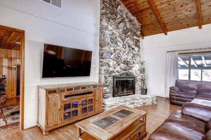 Trout Creek Lodge 3BR / 2BA Home - thumb 0