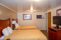 Oregon Motel 8  RV Park