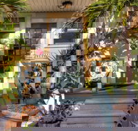 Sun N Fun Beachfront Vacation Rentals - USA Accommodation