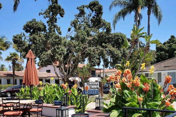 Marina Beach Motel - thumb 2