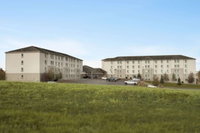 Streeter Nd Tourism Bookings