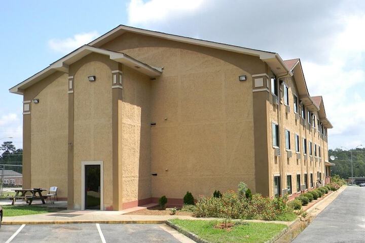 American Inn - thumb 3