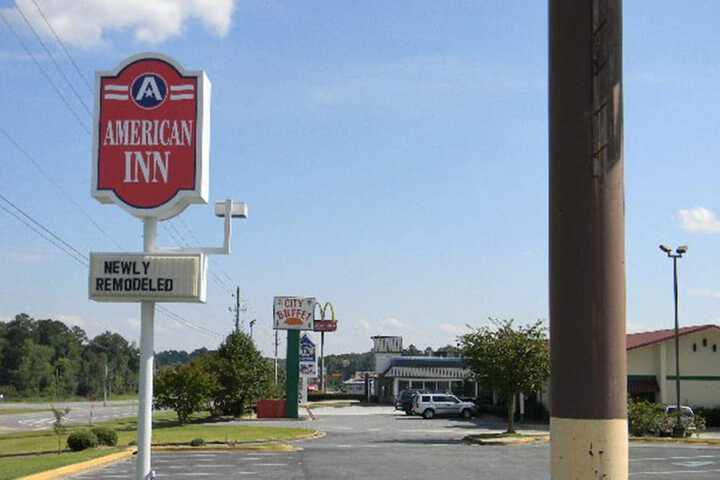 American Inn - thumb 1