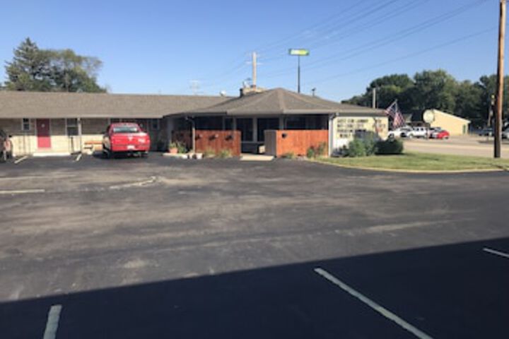 Cooper Motel - thumb 0