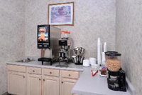 Americas Best Value Inn Walcott / Davenport