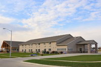 Cobblestone Inn and Suites - Lake View