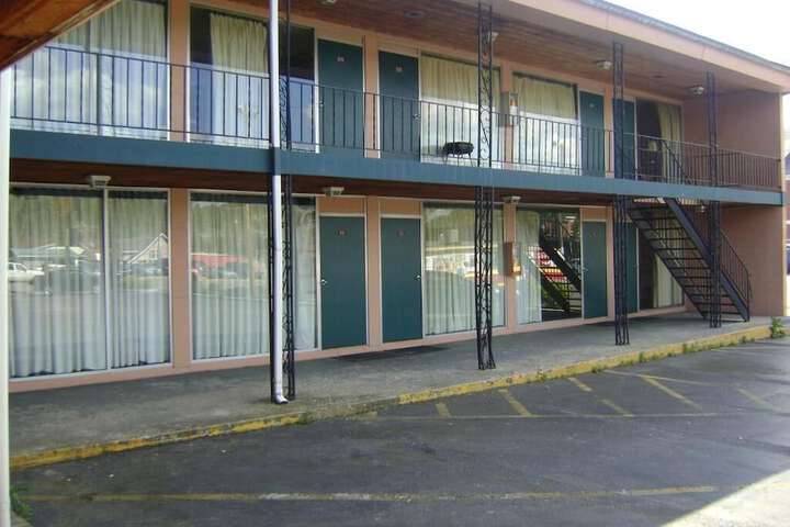 Ashland Inn - thumb 1