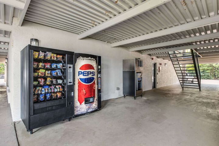 Motel 6 Kilgore TX - thumb 4