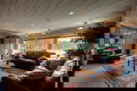 Black Forest Inn Bed  Breakfast