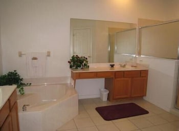 Highlands Reserve Villas - thumb 4