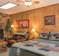 Shadow Mountain Lodge and Cabins - Tourism Bookings