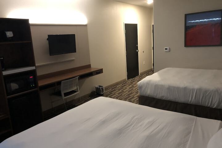 Microtel Inn & Suites By Wyndham Windham - thumb 3