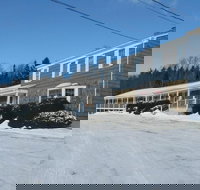 Big Bears Lodge - Tourism Bookings