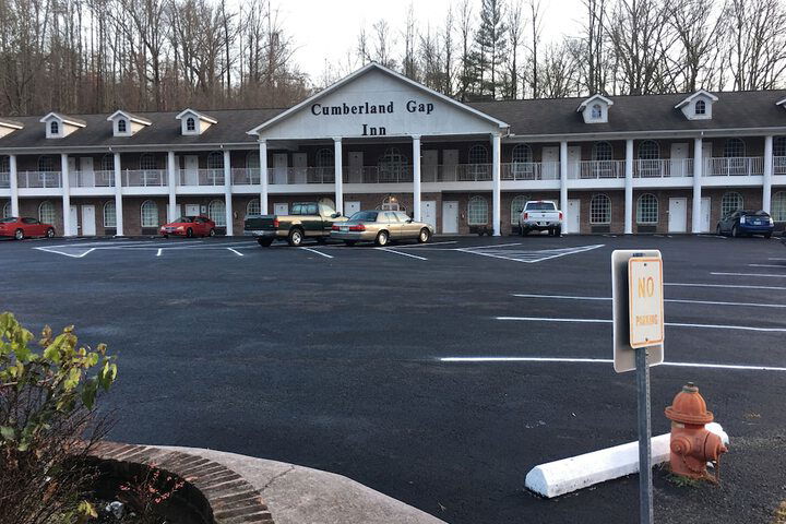 Cumberland Gap Inn - thumb 1