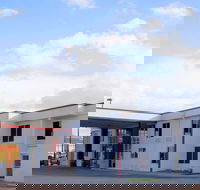 Econo Lodge - Tourism Bookings