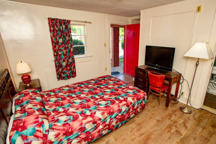 Coach House - thumb 3