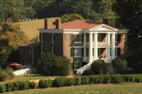 Maple Hall Country Inn