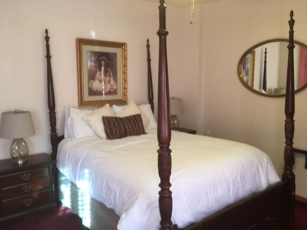 The Adagio Bed And Breakfast - thumb 4