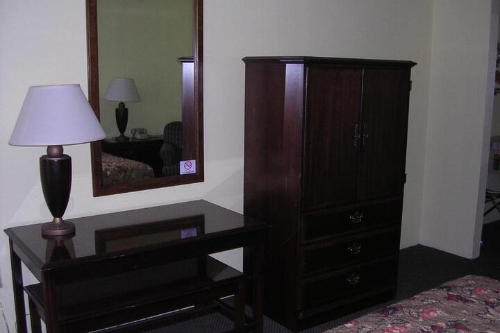 Travel Inn - thumb 7