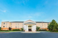 Holiday Inn Express Hotel  Suites Mt. Holly an IHG Hotel
