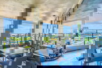 Holiday Inn Miami - International Airport an IHG Hotel