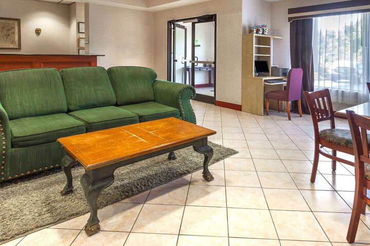 Days Inn By Wyndham Manassas - thumb 3