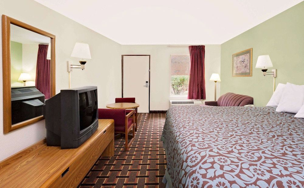 Days Inn By Wyndham Cleveland TN - thumb 2