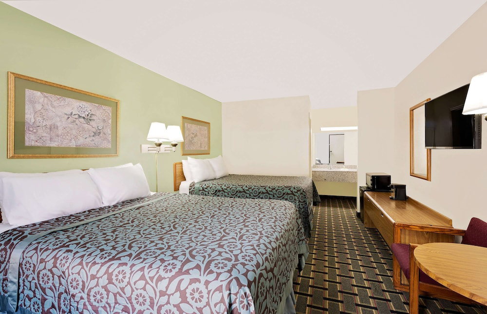 Days Inn By Wyndham Cleveland TN - thumb 0