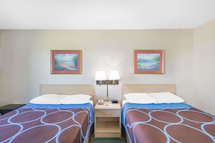 Super 8 By Wyndham Canandaigua - thumb 6