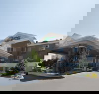 Holiday Inn Express Yreka-Shasta Area an IHG Hotel - Tourism Bookings