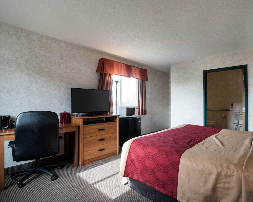 Econo Lodge Inn & Suites Canandaigua - thumb 5