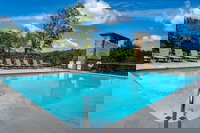 Tremont Lodge  Resort