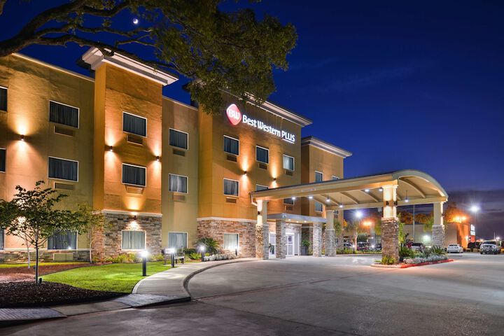Best Western Plus Lake Jackson Inn & Suites - thumb 6
