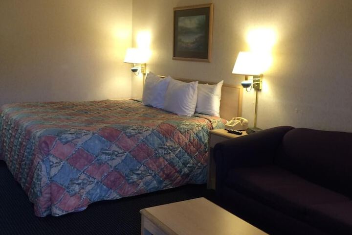 Knights Inn Newport, TN - thumb 7