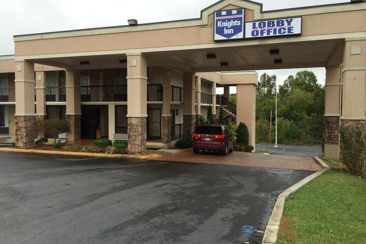 Knights Inn Newport, TN - thumb 1