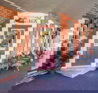 The Globe Inn - Tourism Bookings