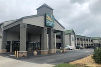Quality Inn Calhoun North I-75