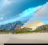 Las Olas Beach Club - USA Accommodation