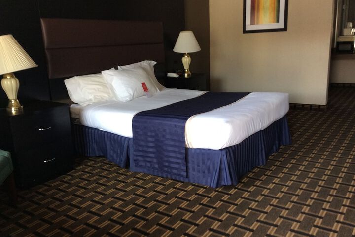 Econo Lodge - thumb 1