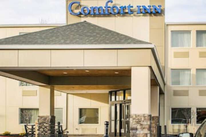 Comfort Inn Mayfield Heights Cleveland East - thumb 0