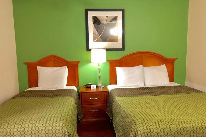 Classic Suites Cleveland - thumb 4