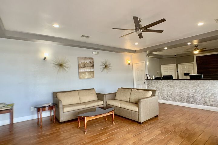 La Vista Inn - thumb 7