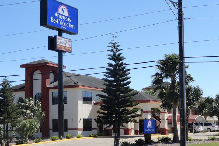 Americas Best Value Inn Brownsville - thumb 1