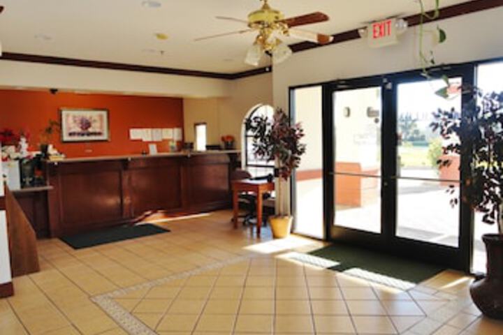 Americas Best Value Inn Brownsville - thumb 0