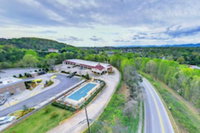 Dahlonega Mountain Inn