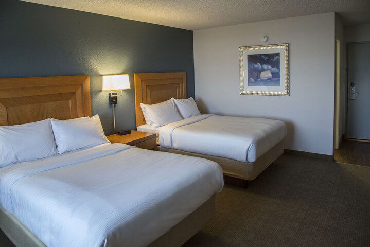 Harbor Town Inn - thumb 1