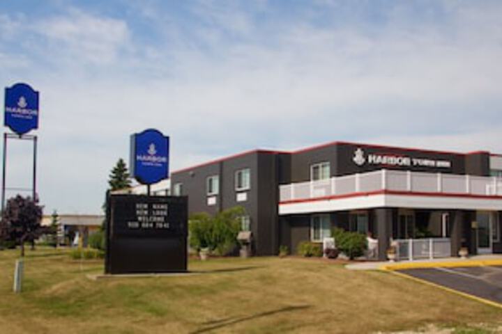 Harbor Town Inn - thumb 0