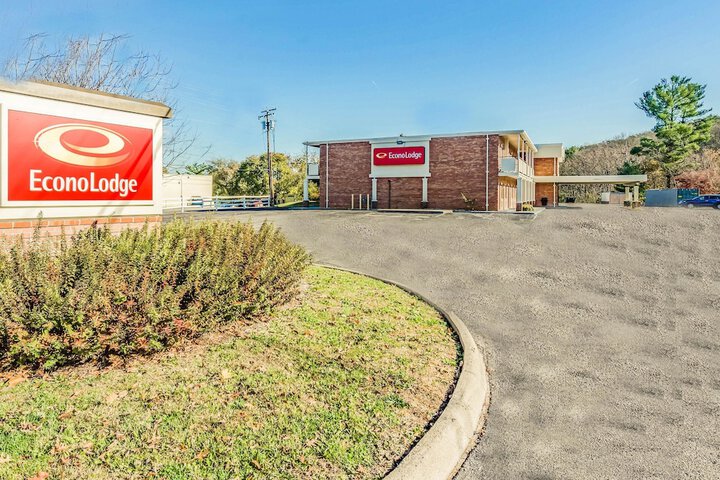 Econo Lodge Lexington Downtown Near I-81 - thumb 1