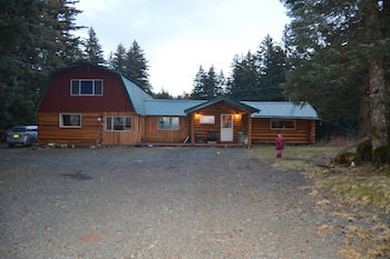 9th Wave Bed And Breakfast - thumb 1